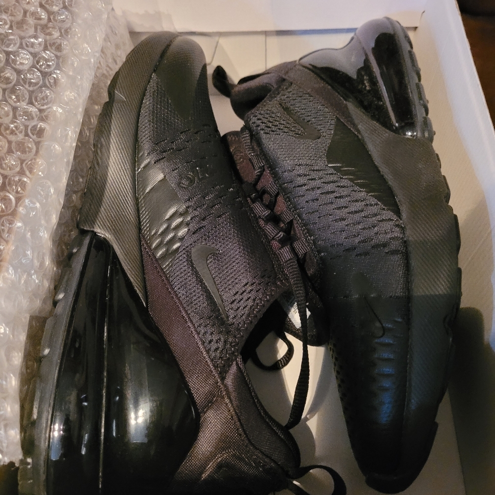 Nike airmax 270 size 10